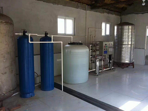 小型飲用水設備